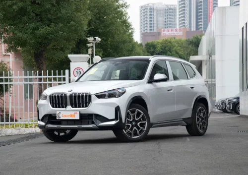 宝马X1防冻液多久换一次，加注防冻液及更换教程